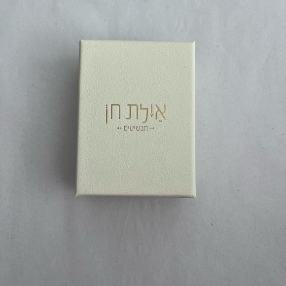 Red String Bracelet with Evil Eye Charm - Picture 2 of 5